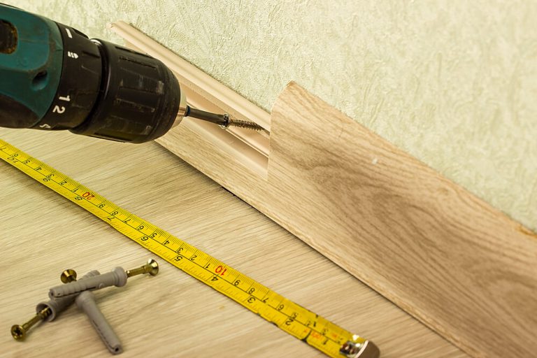 How to fit skirting boards on uneven walls Underlay 4u